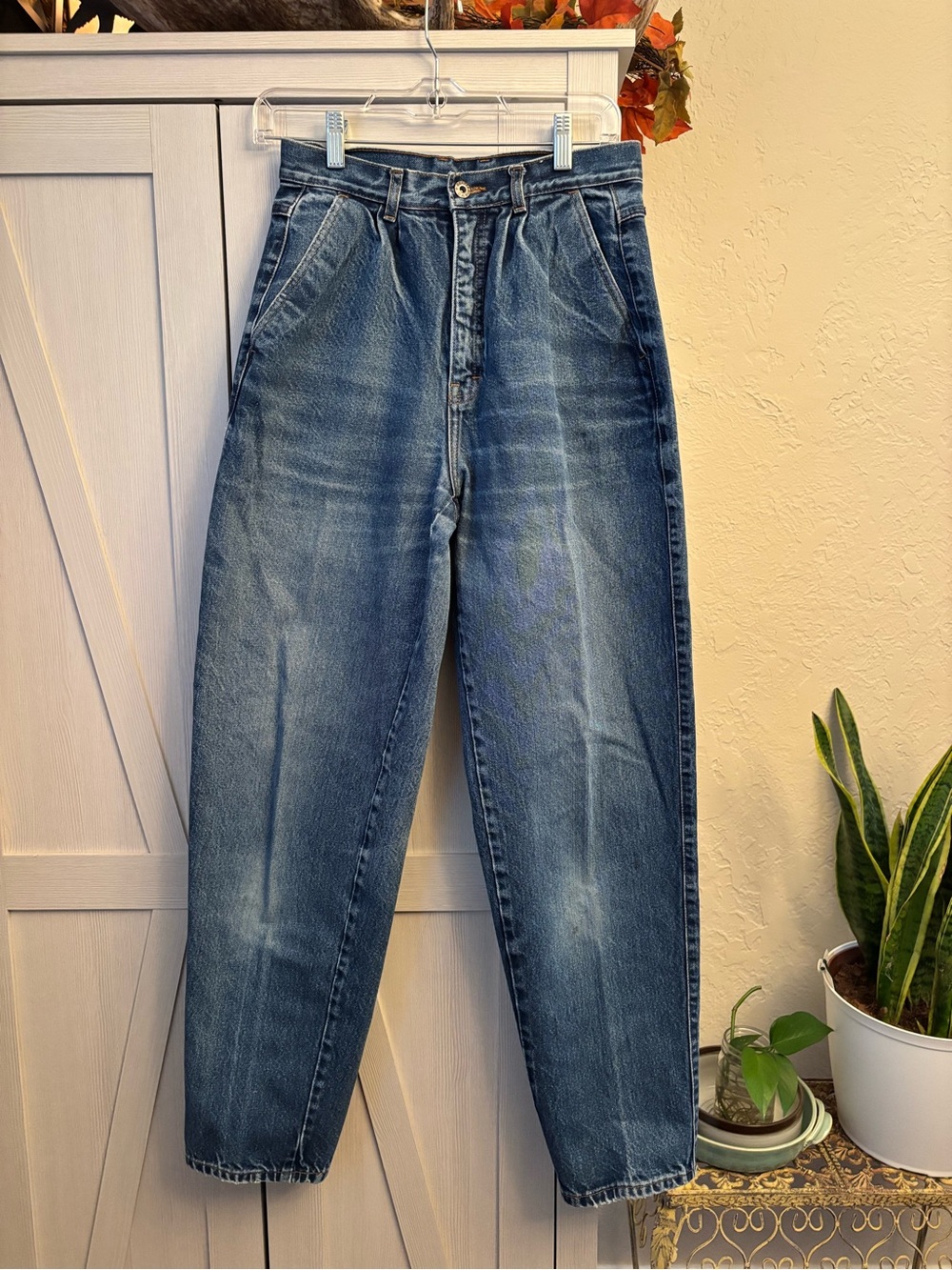 Vintage Brittania Jeans Denim Pants High Waisted Tapered Women's 26